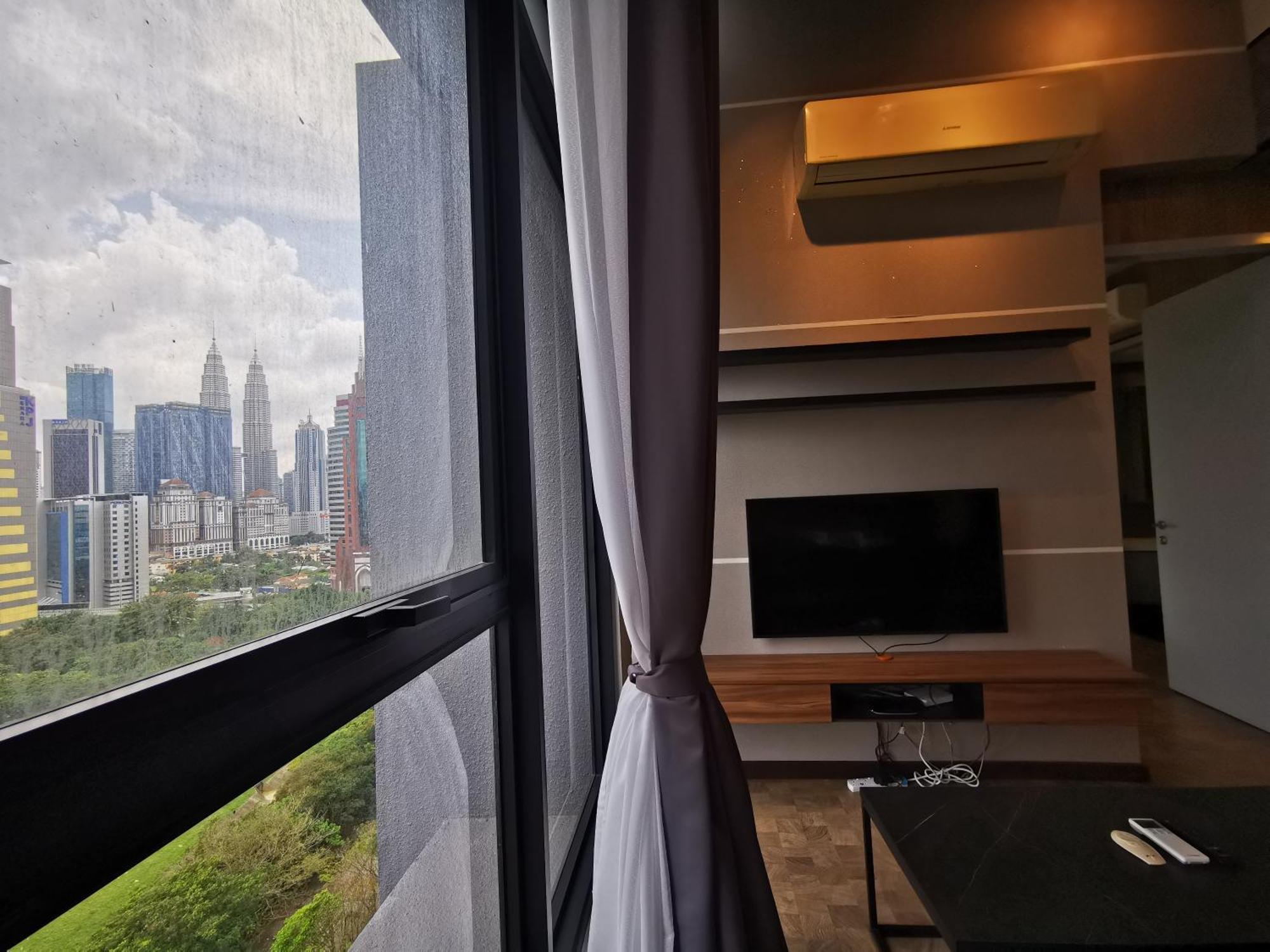Expressionz Professional By Aurora Summer * Kuala Lumpur
